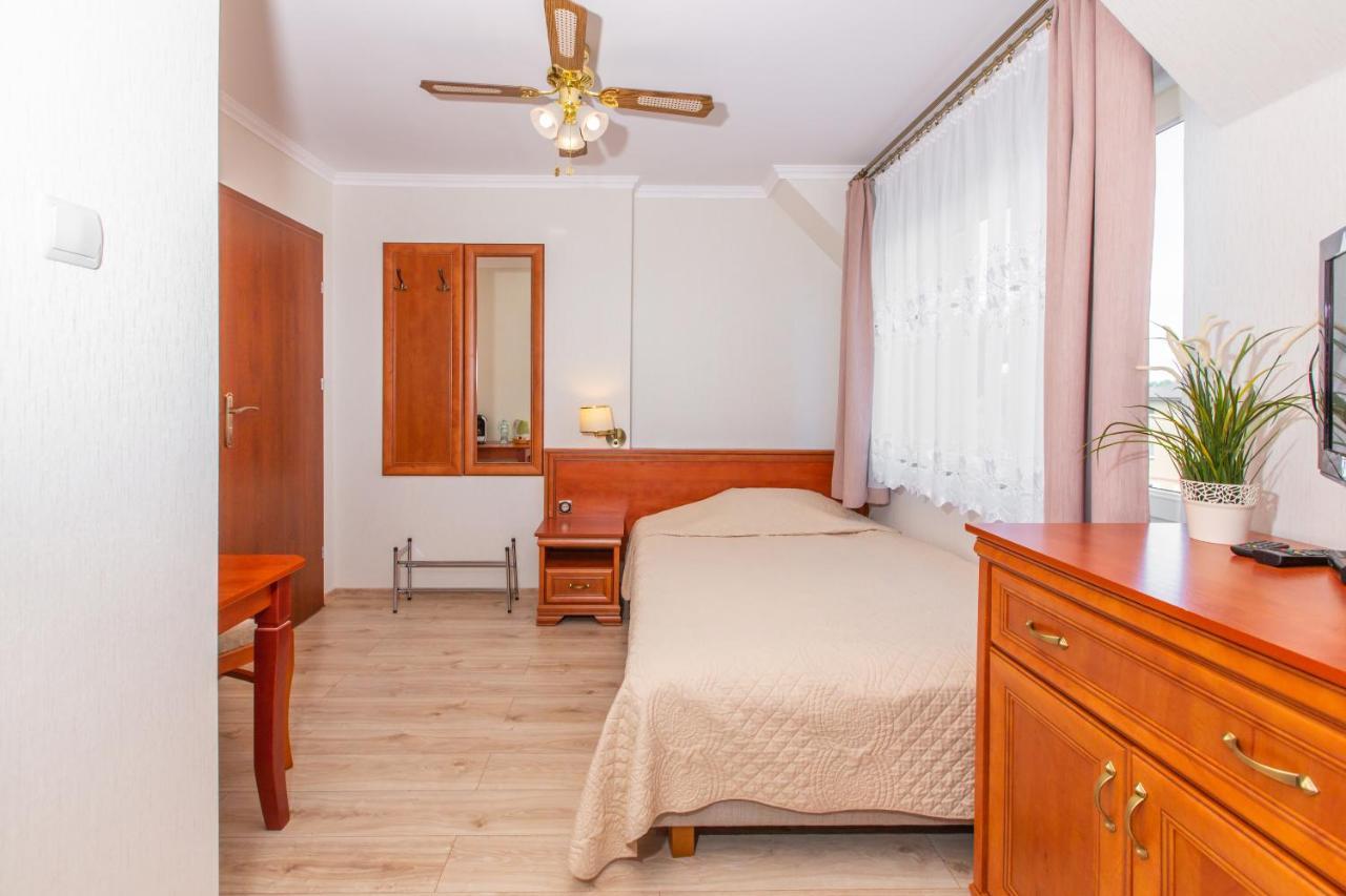 Rades Bed & Breakfast Wladyslawowo Ngoại thất bức ảnh