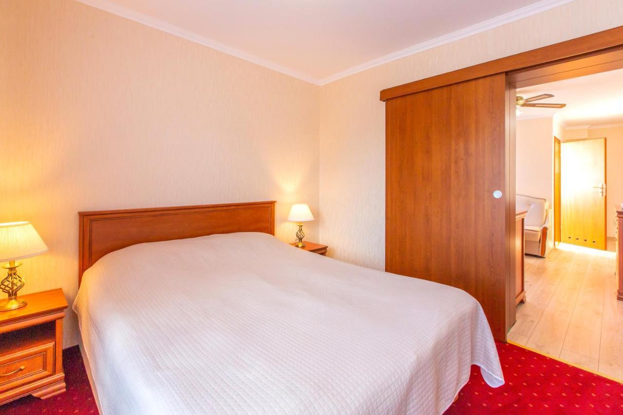 Rades Bed & Breakfast Wladyslawowo Ngoại thất bức ảnh