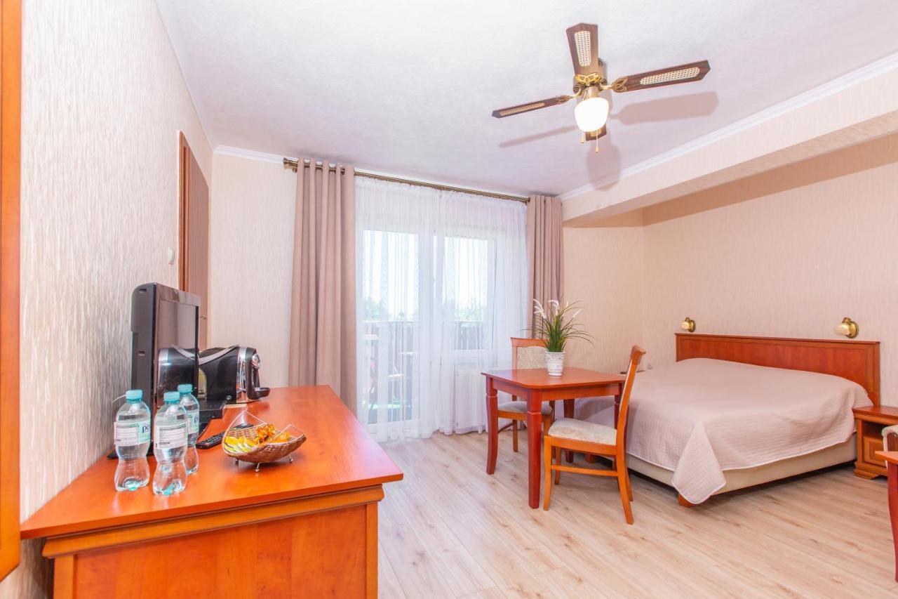 Rades Bed & Breakfast Wladyslawowo Ngoại thất bức ảnh