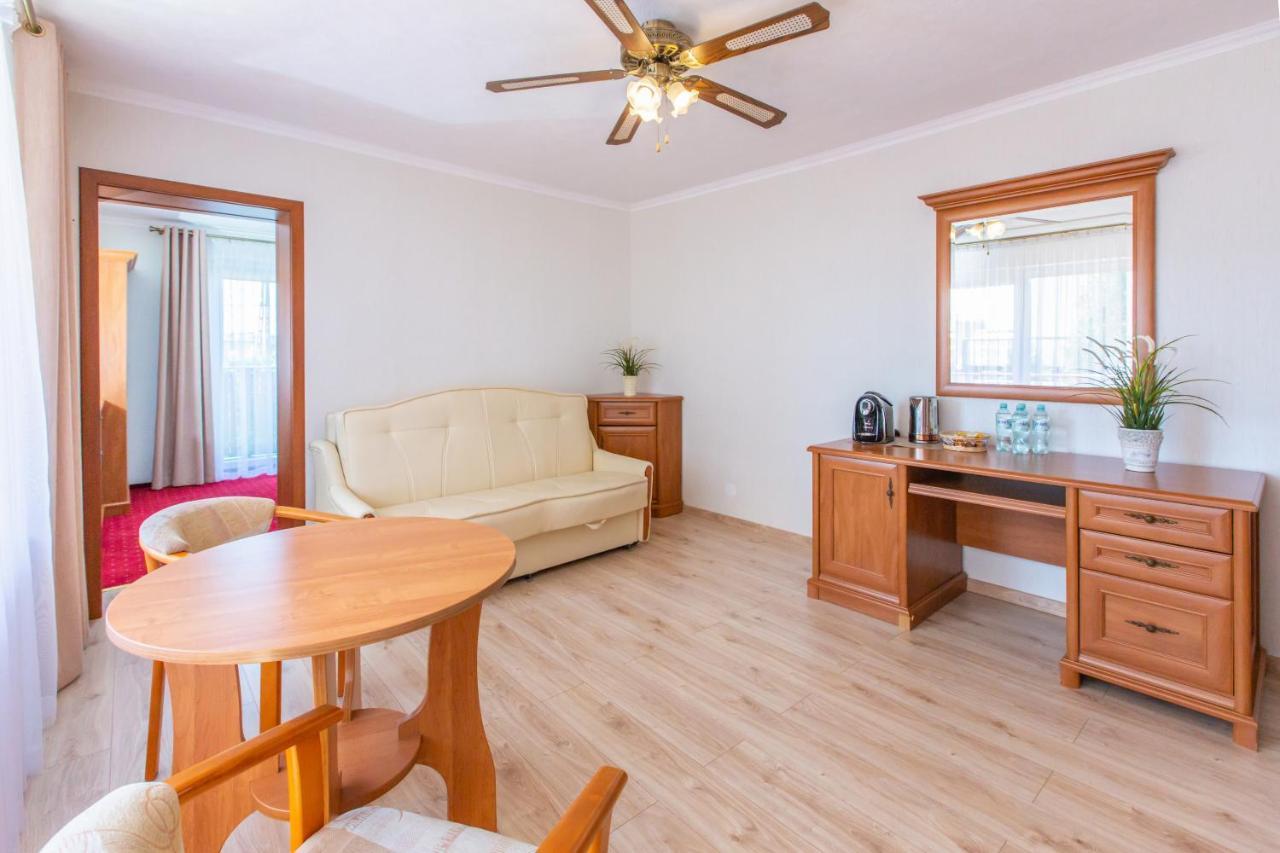 Rades Bed & Breakfast Wladyslawowo Ngoại thất bức ảnh