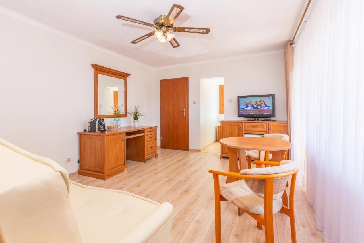Rades Bed & Breakfast Wladyslawowo Ngoại thất bức ảnh